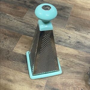 Mint Handle Stainless Steel Box Grater seasoning holder